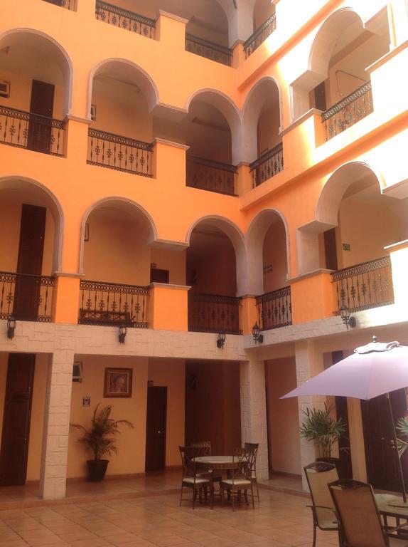 Hotel Genoves 圣胡安－德洛斯拉戈斯 外观 照片